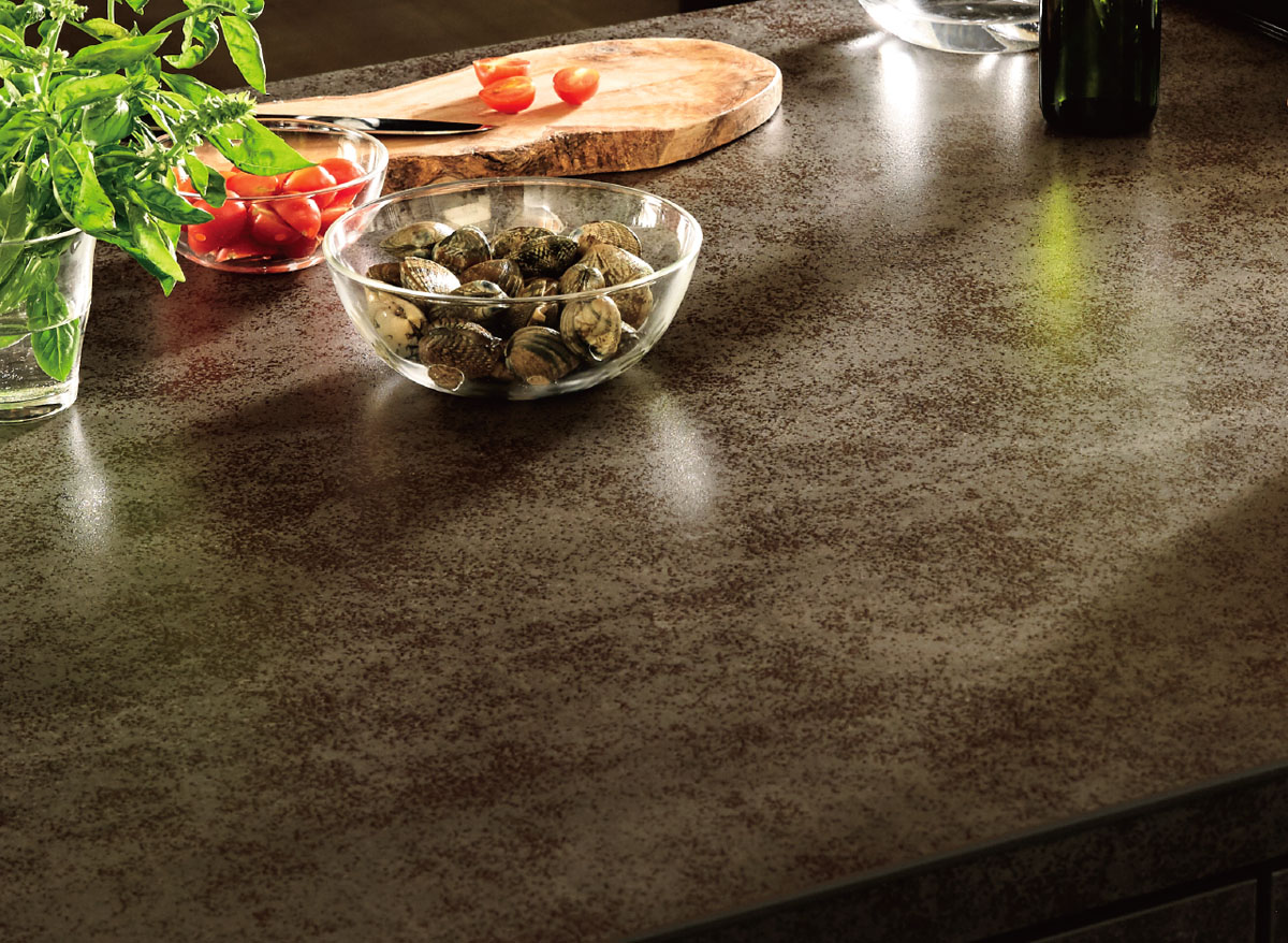 人気 リクシルのキッチンは大収納で口コミ らくパッと収納など 口コミ価格評判は 株式会社ニッケン